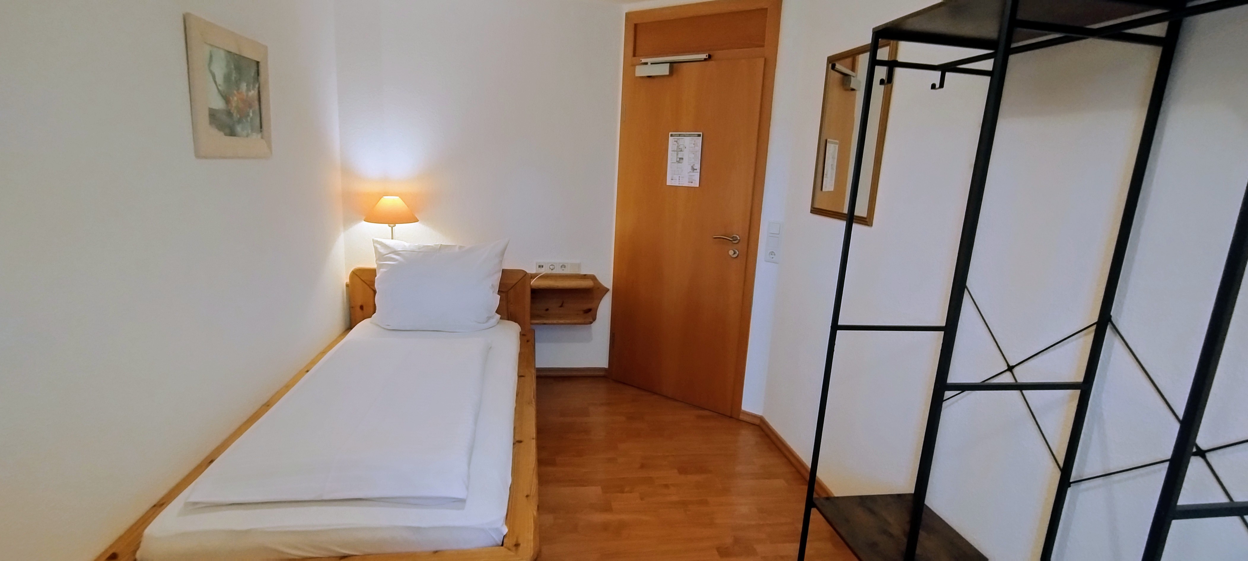 Einzelzimmer Standard